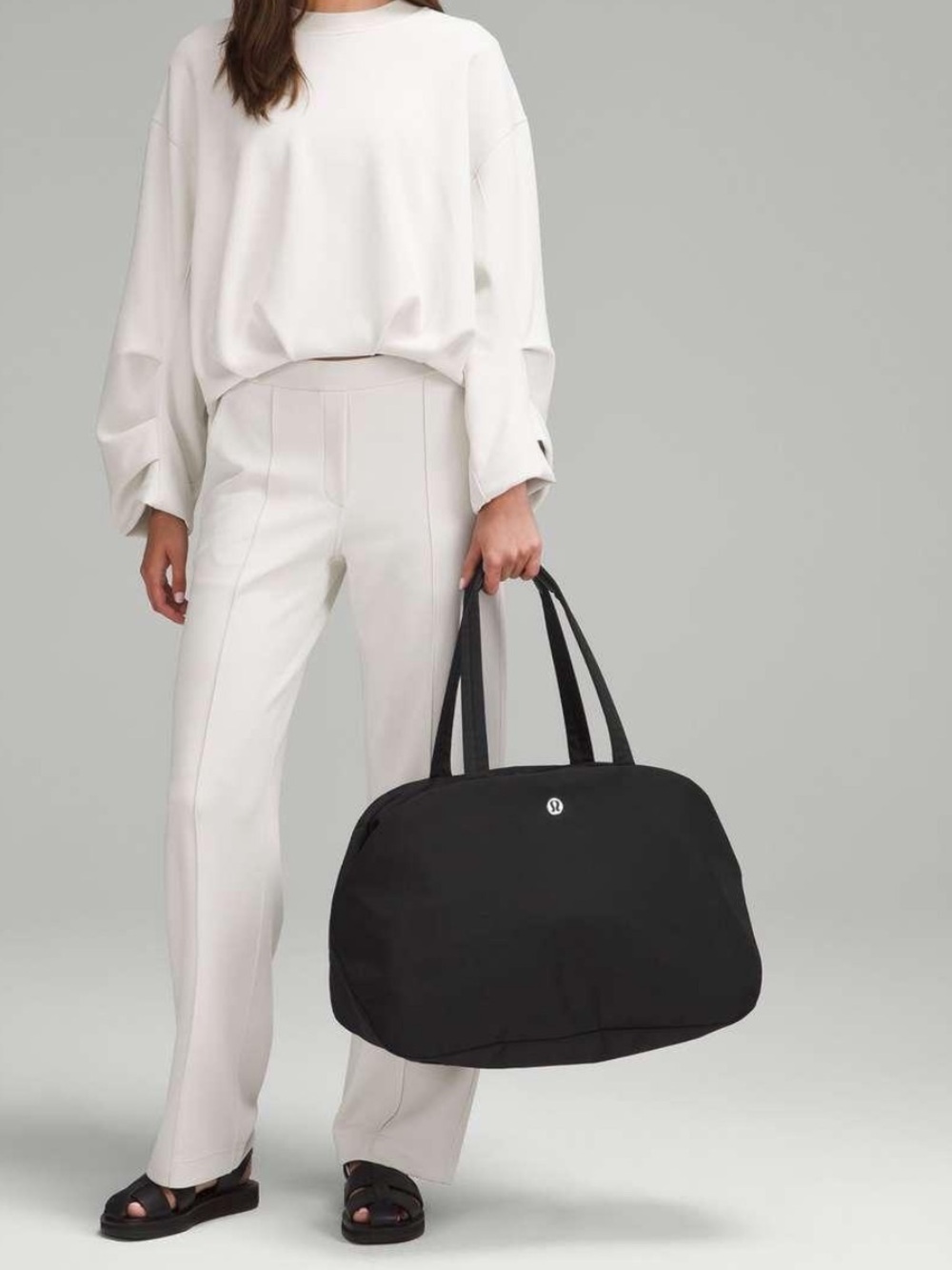 Lululemon City Essentials Travel Bundle Weekender 25L - 6 Pc Bundle - $354 Value - Picture 3 of 16